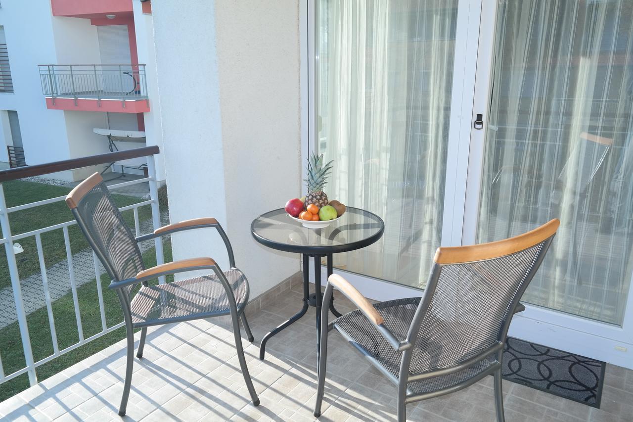 Aramis 3 Apartments Heviz Exterior photo
